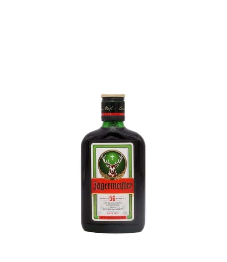 Jagermeister 0.2L sticla de lichior cu logo emblematic și etichetă detaliată pentru băuturi alcoolic.