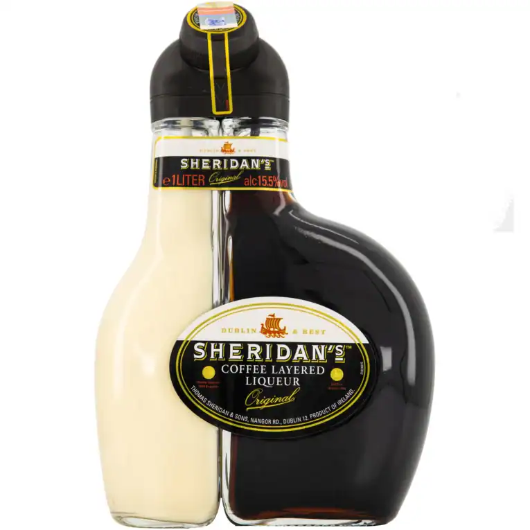 Borc de Sheridan S 1L SGR, lichior de cafea stratificat, ambalaj elegant și aromă intensă.